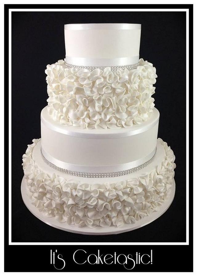 Ruffle Wedding Cake Cake By Jocelin Cakesdecor 