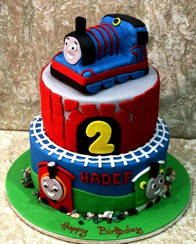 Cake Thomas the tank engine - Cake by House of Cakes - CakesDecor