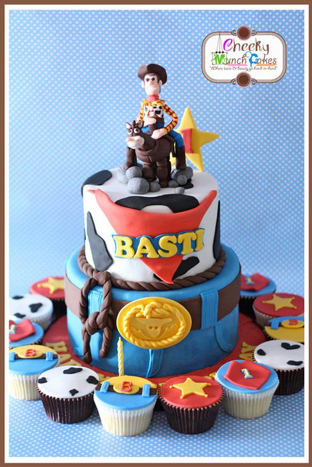 woody and bullseye cake