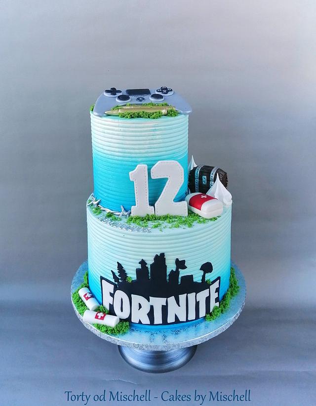 Fortnite - Decorated Cake by Mischell - CakesDecor