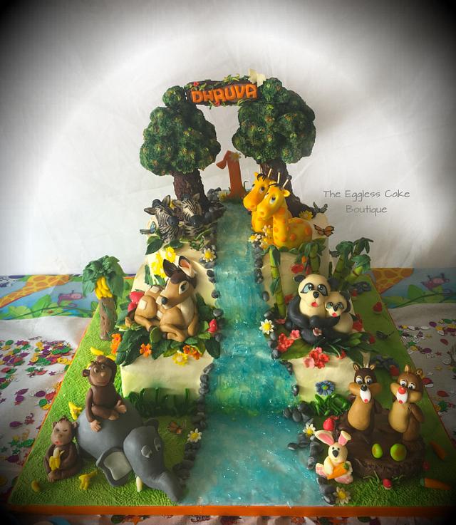 Jungle theme FRESHCREAM cake - Decorated Cake by Payal - CakesDecor