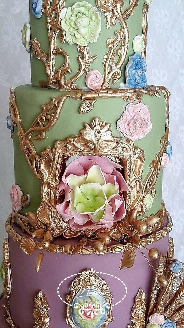 Marie Antoinette Wedding Cake - Cake by Fées Maison - CakesDecor