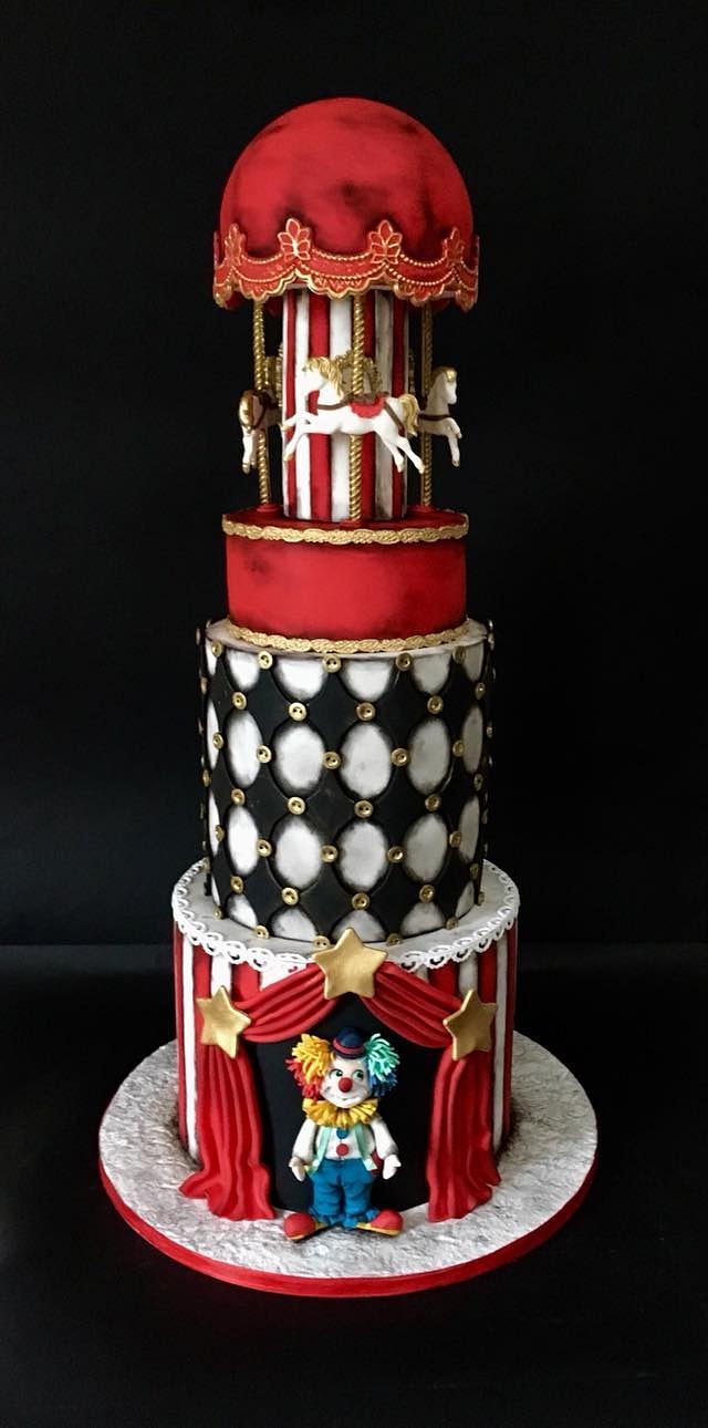 Vintage circus cake