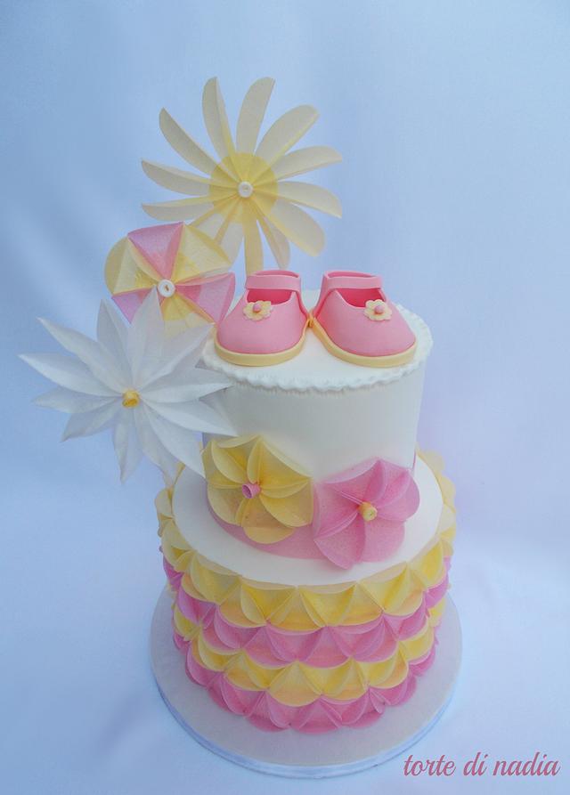 pink and yellow - Decorated Cake by tortedinadia - CakesDecor