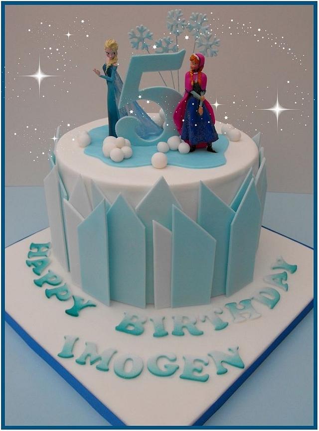 Another Frozen Cake..... - Decorated Cake by Gill W - CakesDecor