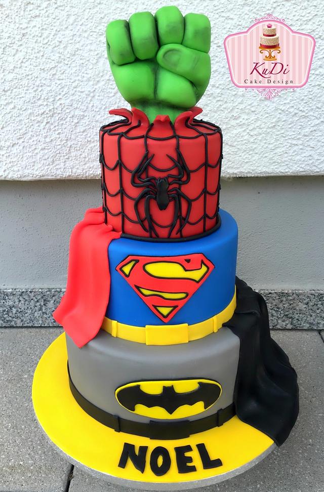 Order 3-in-1 superhero cake for boyfriend | Gurgaon Bakers