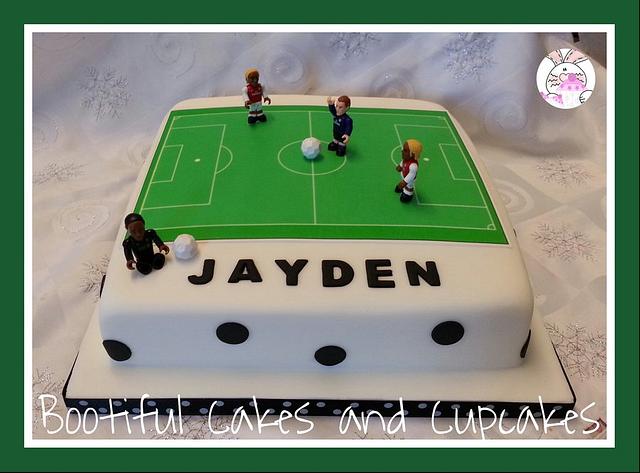 football pitch - Cake by bootifulcakes - CakesDecor