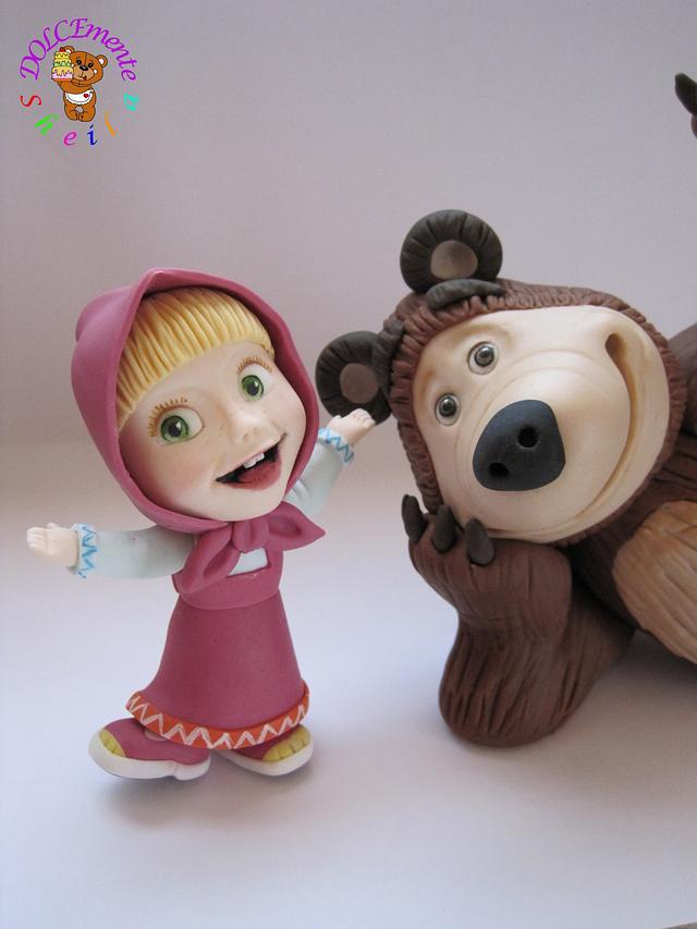 Masha and the bear - Decorated Cake by Sheila Laura Gallo - CakesDecor