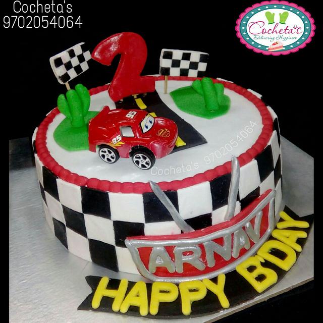 Car theme cake - Cake by Deepti - CakesDecor