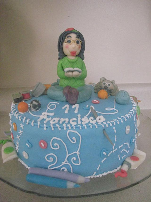 Reading and Crafts Cake - Decorated Cake by cd3 - CakesDecor