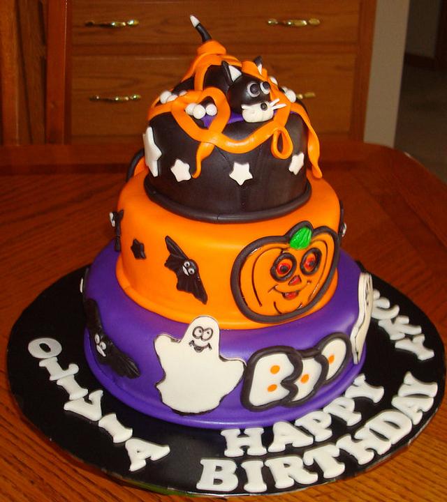 Halloween Cat Cake