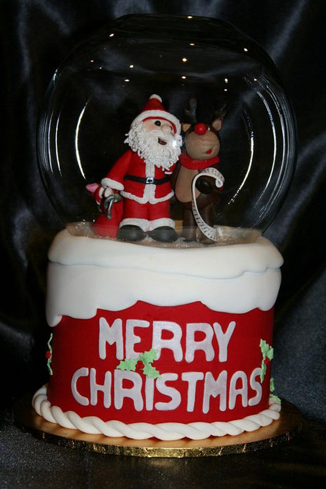 Christmas "snow globe" cake Decorated Cake by Michelle CakesDecor