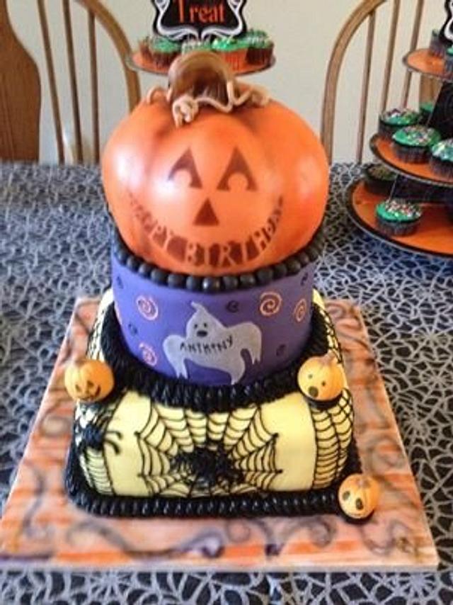Spooky Halloween Birthday Cakes with Red and Black
