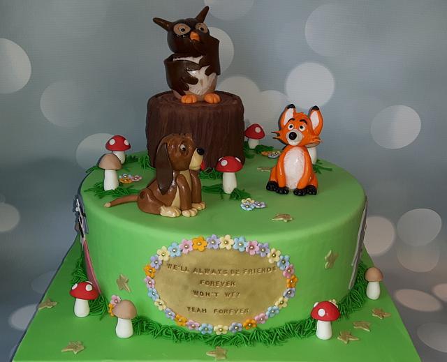 The fox and the Hound. - Decorated Cake by Pluympjescake - CakesDecor