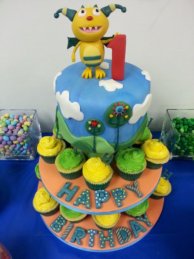 Henry Hugglemonster Decorated Cake by Rosi CakesDecor