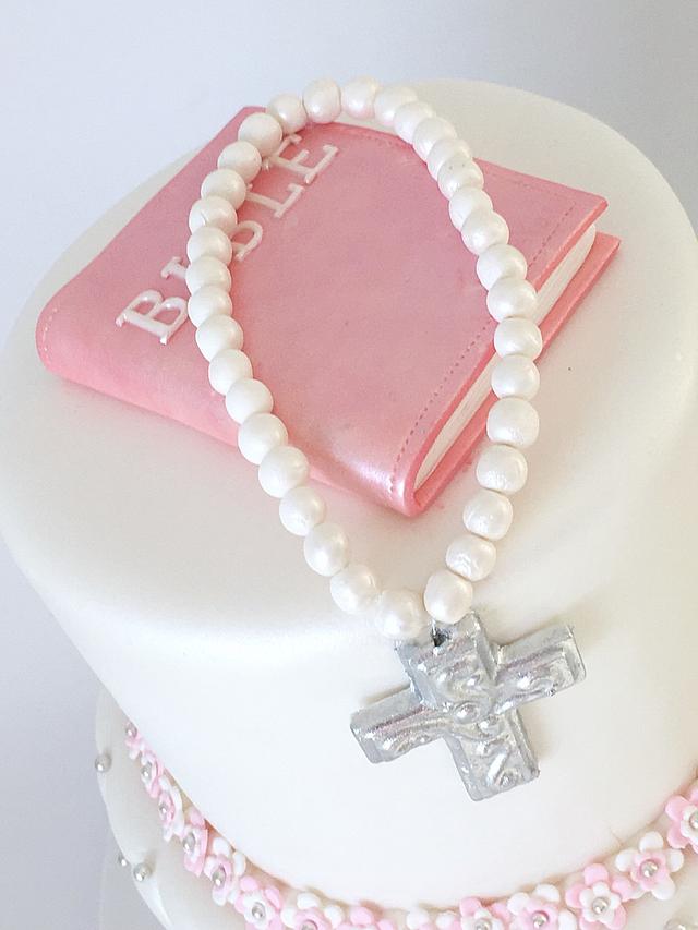 Girlie Communion Cake