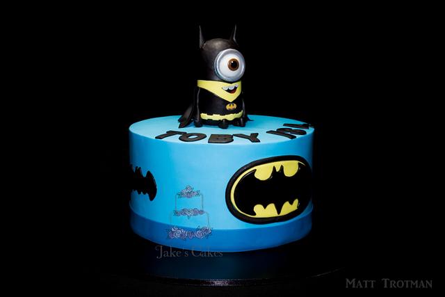 Batman Minion - Decorated Cake by Jake's Cakes - CakesDecor