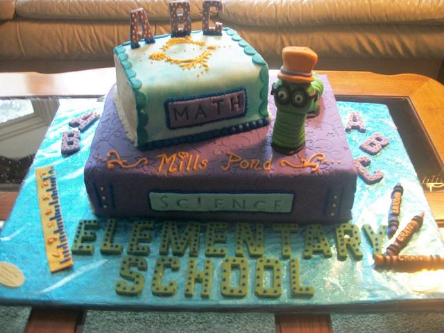 Book cake by Enchanted Cake on FB
