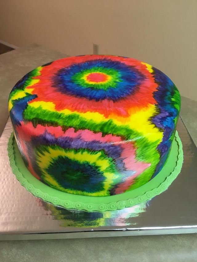 Tye Dye Cake - Cake by Sweet Art Cakes - CakesDecor