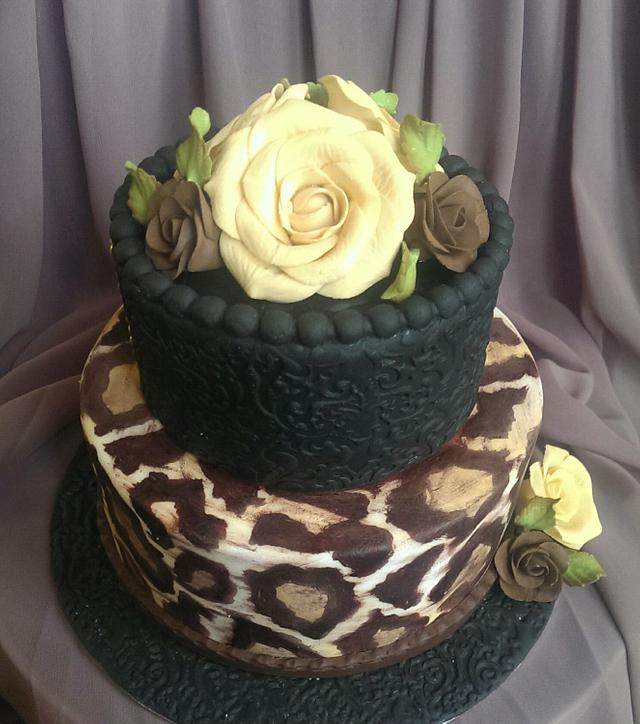 The art of leopard print - Decorated Cake by - CakesDecor