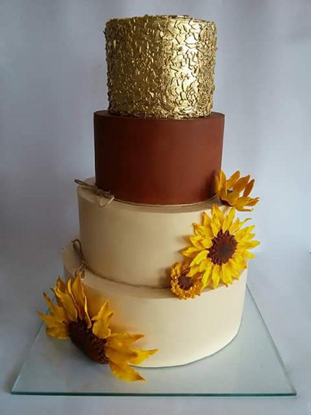 Wedding cake - Decorated Cake by Milica - CakesDecor