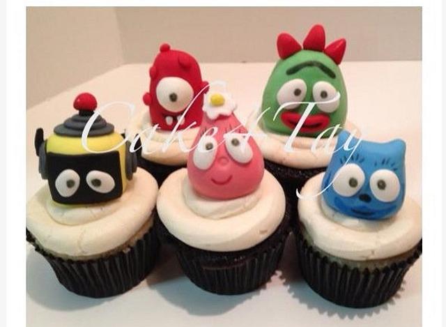 Yo Gabba 3D Cupcakes Cake by Angel Chang CakesDecor Yo Gabba 3D Cupcakes Cake by Angel Chang CakesDecor