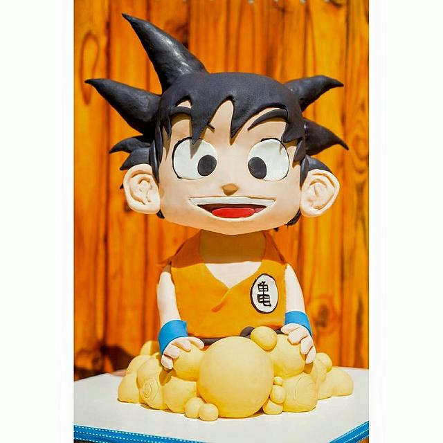 Young Goku cake