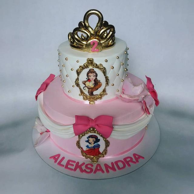 Disney princess - Decorated Cake by Dijana - CakesDecor