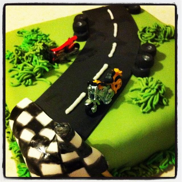 Harley Fatboy - Decorated Cake by Tara - CakesDecor