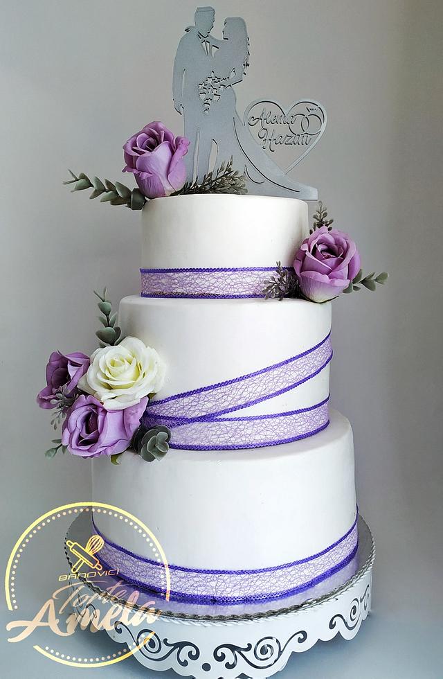 Elegant purple roses wedding cake - Decorated Cake by - CakesDecor