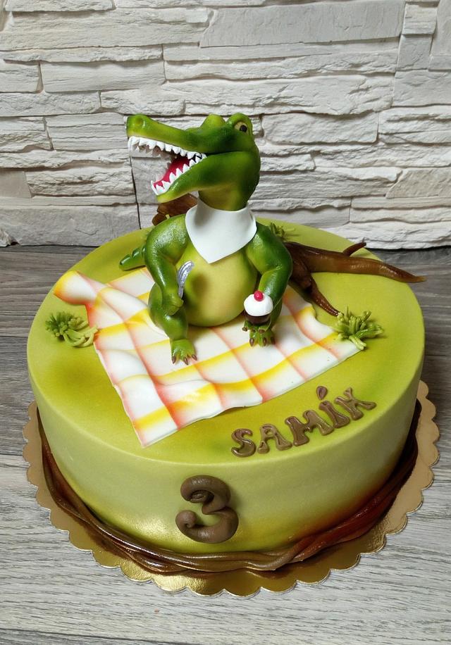 Crocodile Decorated Cake By Ondra Cakesdecor