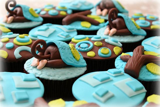 Monkey "Bum" Cupcakes