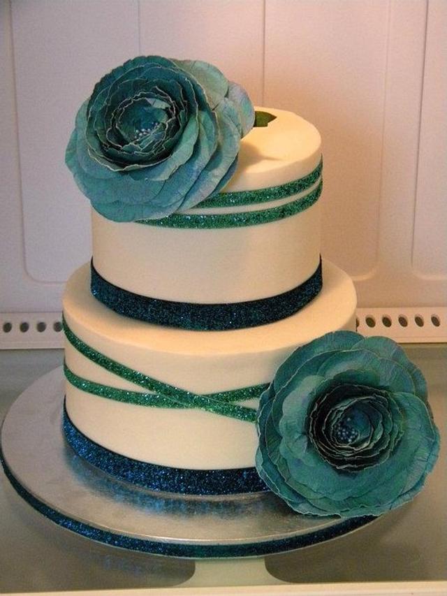 Blue birthday cake - cake by Sonia Serrano - CakesDecor