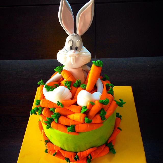 BugsBunny Birthday cake - Decorated Cake by Cake Lounge - CakesDecor