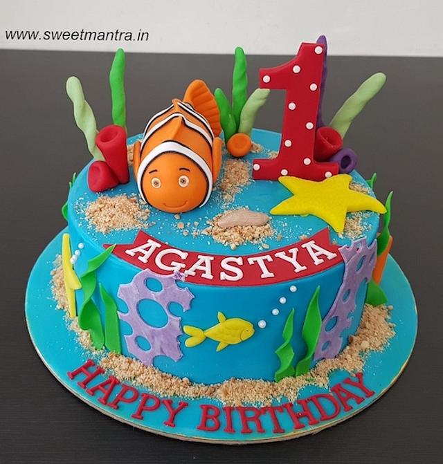 Nemo cake - Decorated Cake by Sweet Mantra Customized - CakesDecor