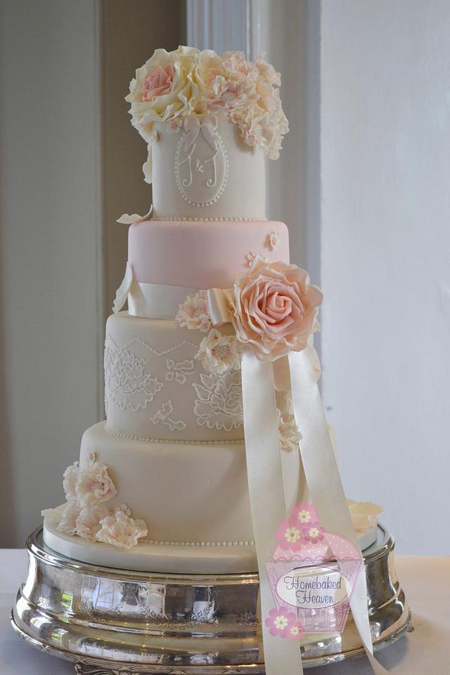 Jennifer Decorated Cake by Amanda Earl Cake Design CakesDecor