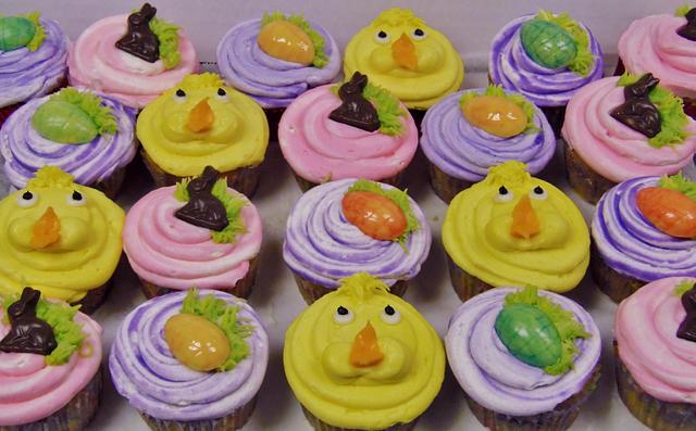 Buttercream Easter cupcakes