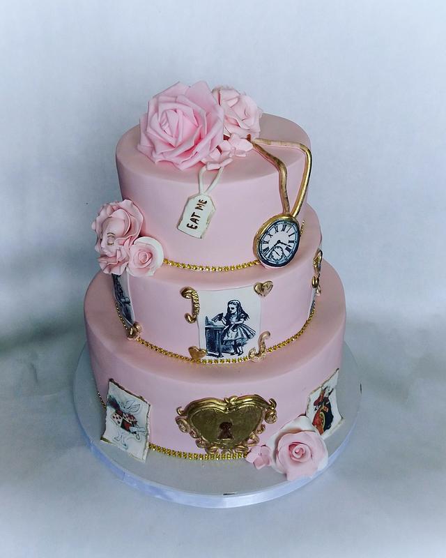 Alice in Wonderland - Decorated Cake by Dijana - CakesDecor