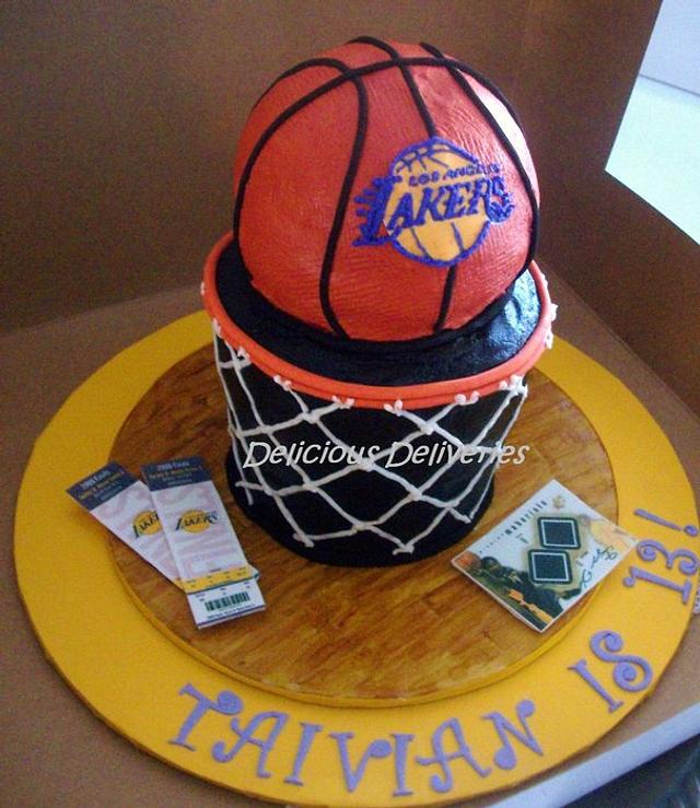 Lakers Ultimate Fan Cake - Decorated Cake by - CakesDecor