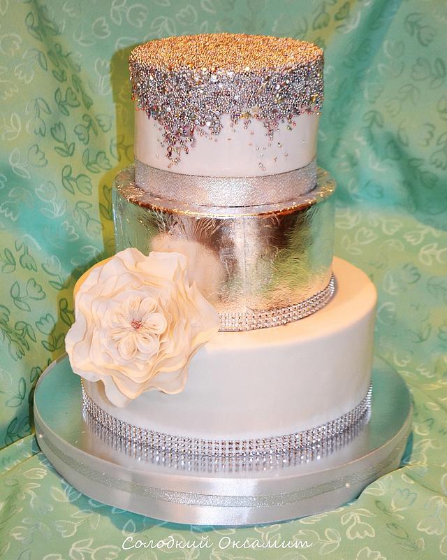 silver wedding - Decorated Cake by Oksana Kliuiko - CakesDecor