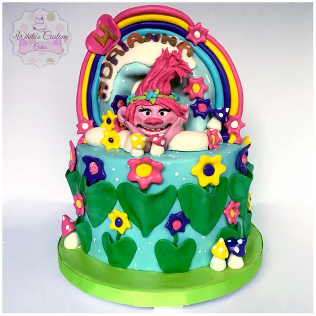 Poppy's Rainbow - Decorated Cake By Sabrina - White's - Cakesdecor