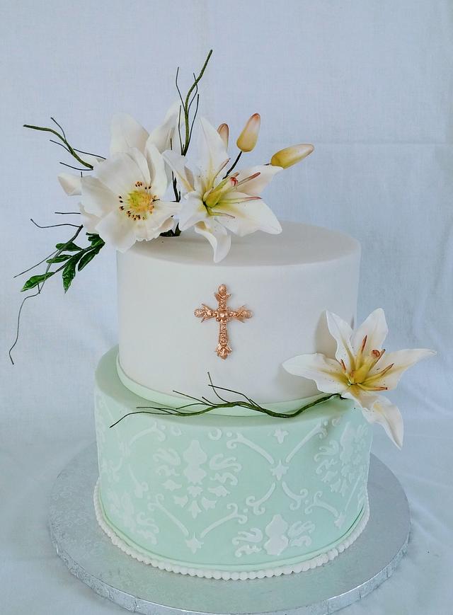 White lily - Decorated Cake by alenascakes - CakesDecor