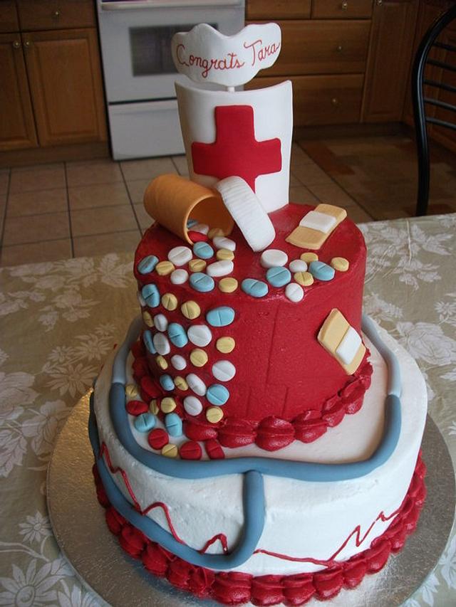 Nurse Cake - Cake by DialaSweetCakes - CakesDecor