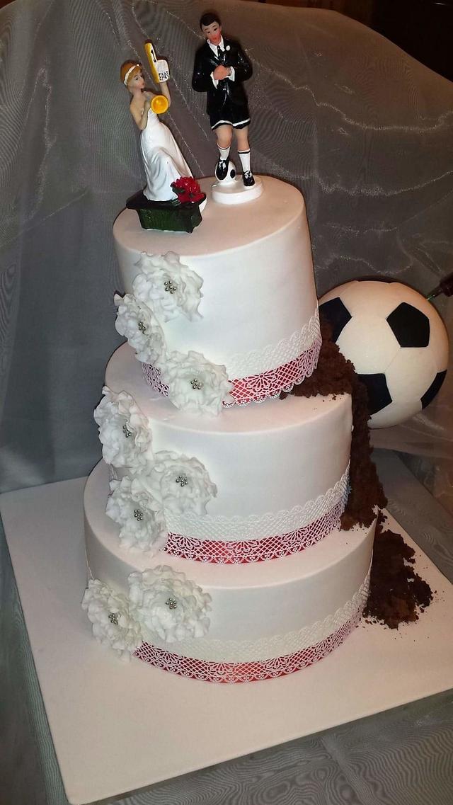 Football Cake | Birthday Cakes in Abu Dhabi | Wedding Cakes in Abu Dhabi |  photo cakes in Abu Dhabi| Kids cakes in Abu Dhabi | Quality cakes in Abu  Dhabi |