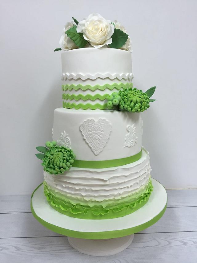 Green And White Wedding Cake Cake By Vanessa Figueroa Cakesdecor