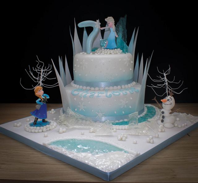 Frozen themed cake - Decorated Cake by Lea17 - CakesDecor