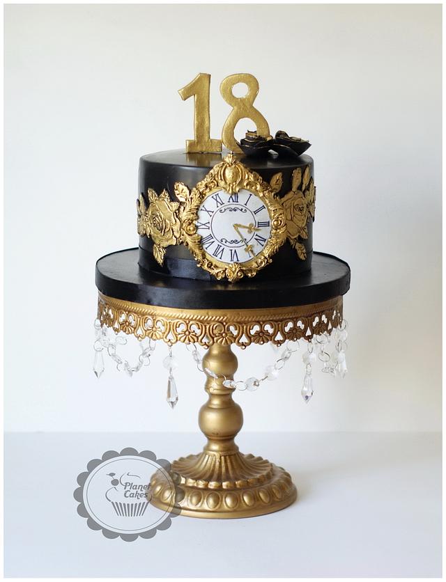 Anjo's Cake - New Year ⏰ Clock Theme Cake # Working Clock... | Facebook