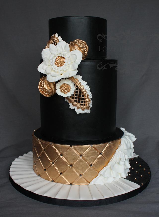 Black and Gold Bold Wedding Cake Decorated Cake by Love CakesDecor