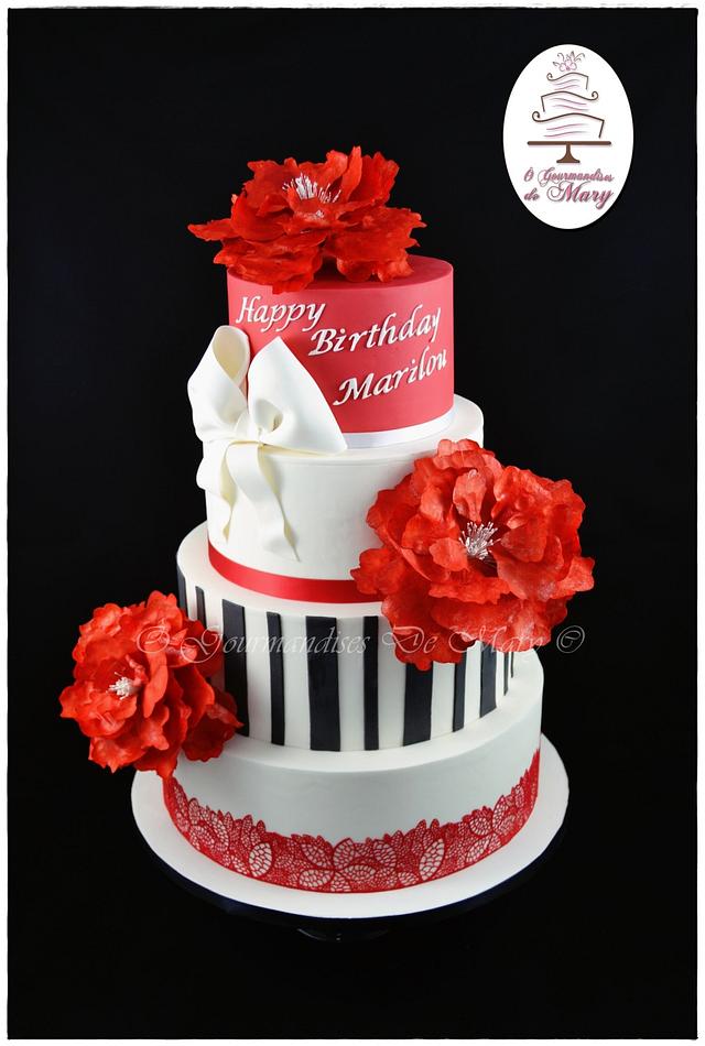 Red flowers - Decorated Cake by Ô gourmandises de Mary - CakesDecor