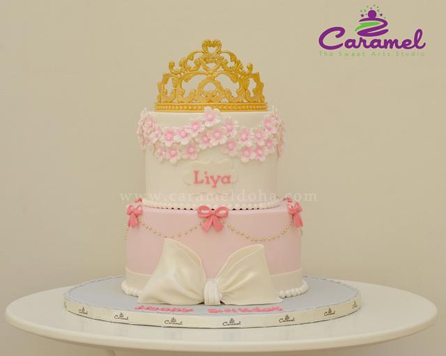 A Cake for a Princess! - Decorated Cake by Caramel Doha - CakesDecor